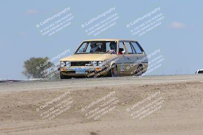 media/Oct-04-2025-OnGrid (Sat) [[44bd565ffa]]/Yellow Group/Grapevine/